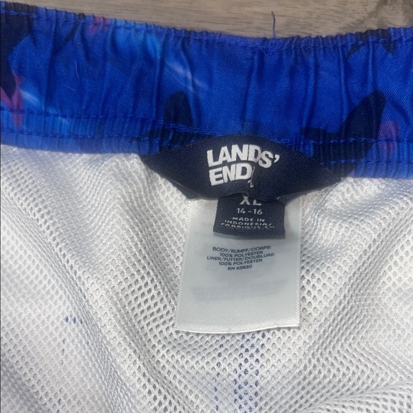 Youth swim trunks bundle - Picture 7 of 9